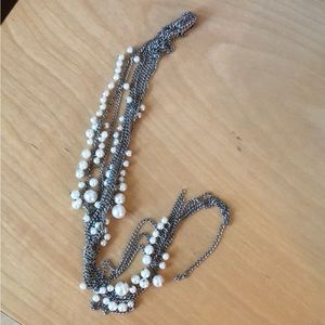 Multi stand pearl necklace